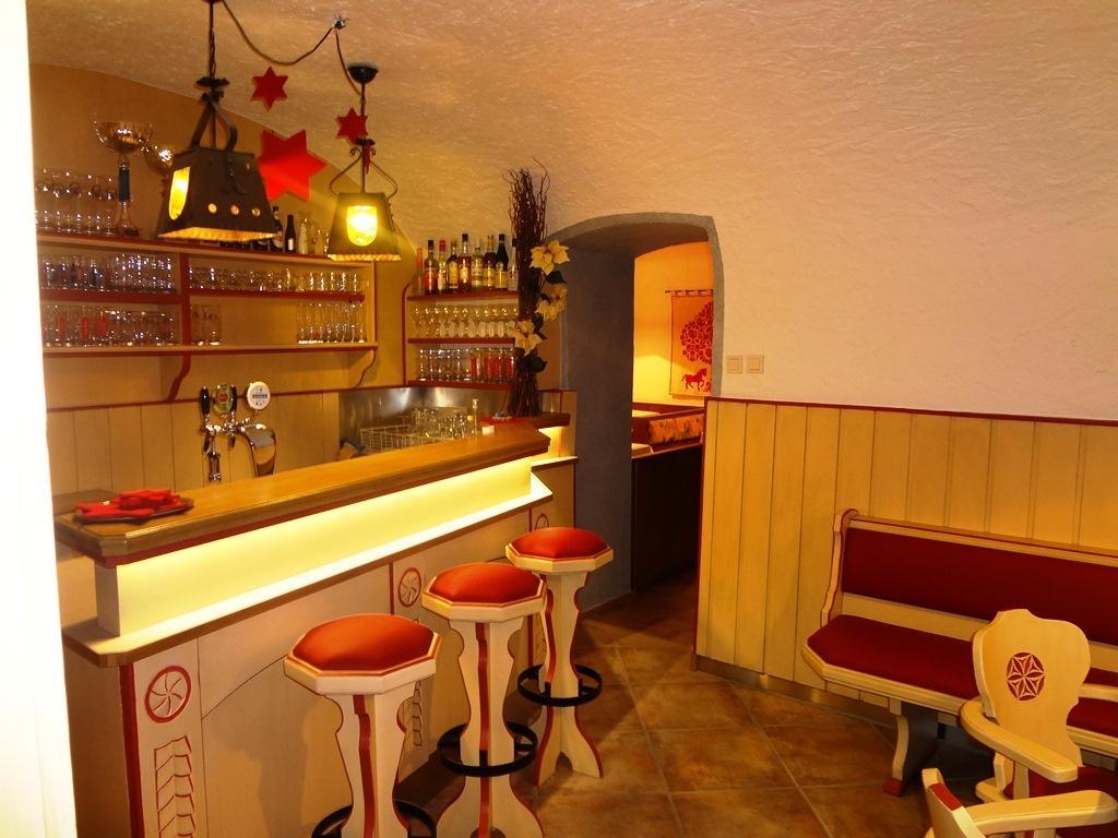 Hotel Restaurant Gasthof Michal Гундерсхайм Экстерьер фото