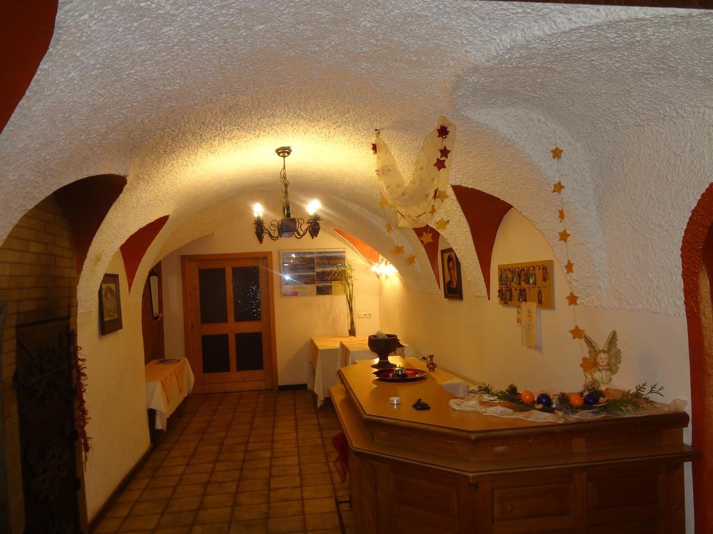 Hotel Restaurant Gasthof Michal Гундерсхайм Экстерьер фото